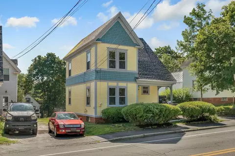 Exterior - 533 High St, Bath, ME 04530 photo 5 of 14