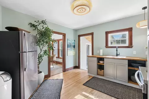 Entry Way - 533 High St, Bath, ME 04530 photo 5 of 9