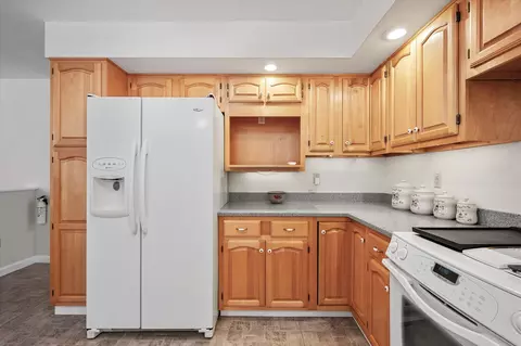 Kitchen - 345 Five Rd, Carmel, ME 04419 photo 5 of 5