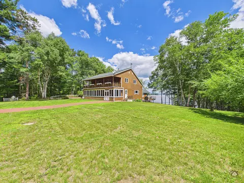 25 Pine Dr, Millinocket, ME 04462 photo 16