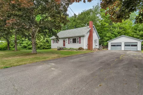 85 Highland Ave, Old Town, ME 04468