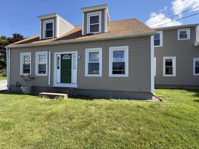 42 Pleasant St, Lewiston, ME 04240