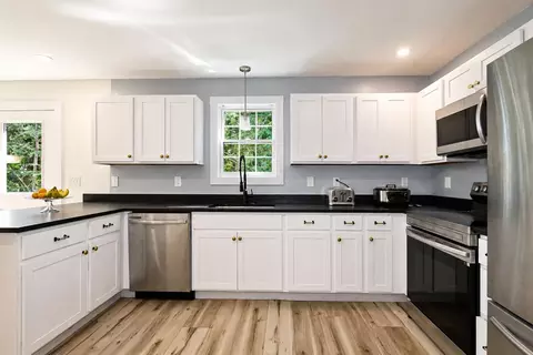 7 Hall Rd, Windham, ME 04062 photo 13