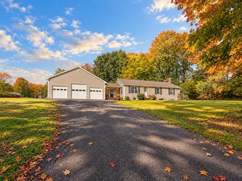 134 Covell Rd, Fairfield, ME 04937