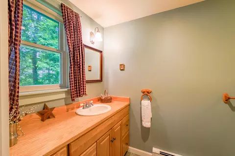 Bath - 595 Appleton Ridge Rd, Appleton, ME 04862 photo 3 of 4