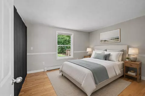 Bedroom - 9 Monroe Dr, Naples, ME 04055 photo 5 of 6