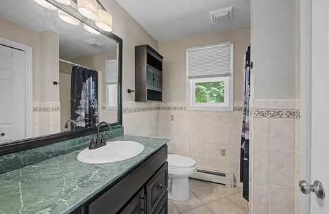 Bath - 9 Monroe Dr, Naples, ME 04055 photo 1 of 2
