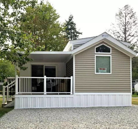 27 Go Camping Way #237, Old Orchard Beach, ME 04064