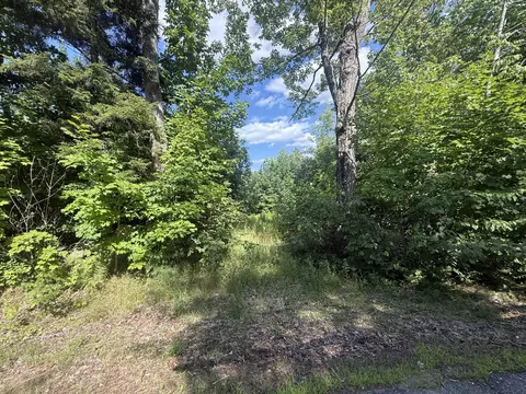 5 Black Rd N, Searsport, ME 04974
