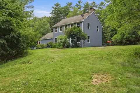 Exterior - 14 Marshview Dr, Freeport, ME 04032 photo 4 of 17
