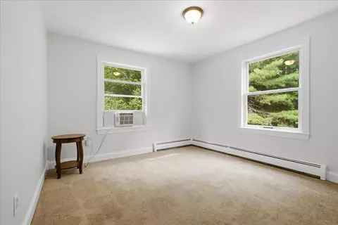 Bedroom - 14 Marshview Dr, Freeport, ME 04032 photo 6 of 6