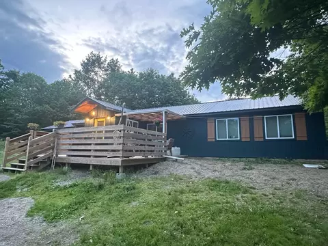 27 Sears Island Rd, Searsport, ME 04974