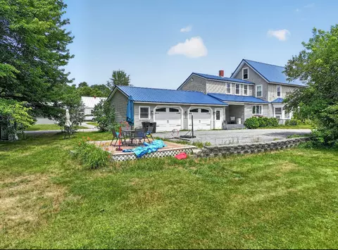 28 Park St, Lisbon, ME 04250