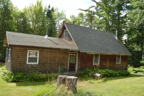 8 Tote Rd, Rangeley, ME 04970 photo 3
