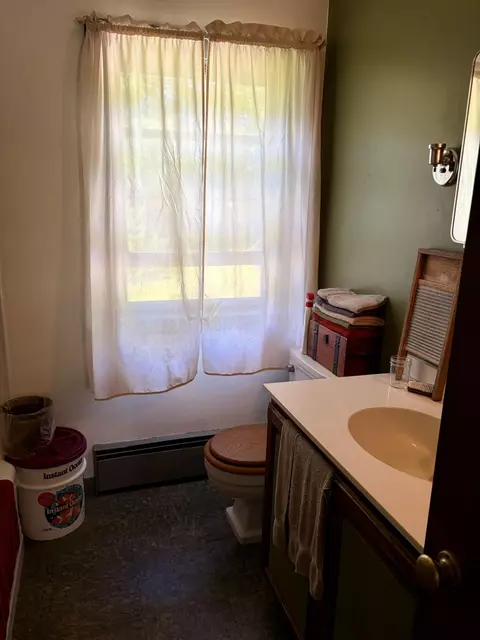 174 Ossipee Trl E, Gorham, ME 04038 photo 16