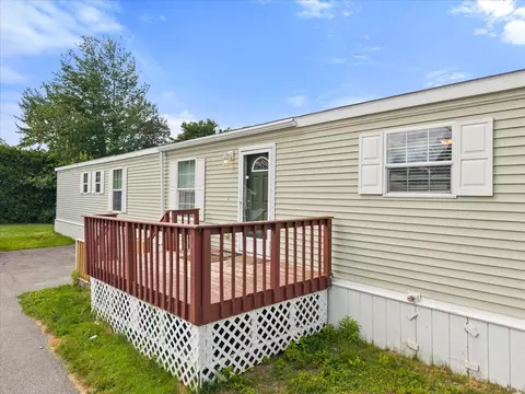 11 E St, Bangor, ME 04401 photo 3