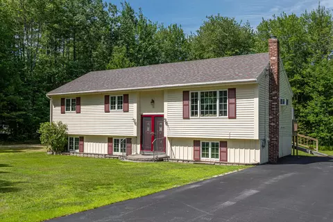 55 Hanna Dr, Waterboro, ME 04030