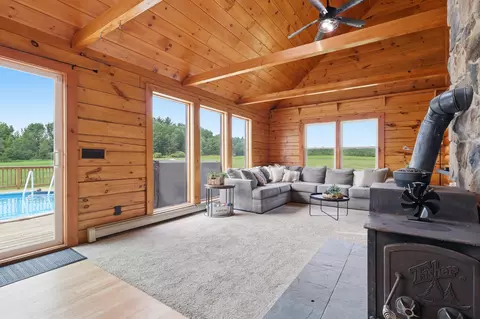 Living - 960 W River Rd, Augusta, ME 04330 photo 5 of 7