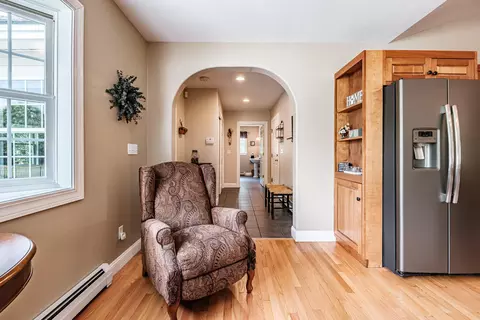 Entry Way - 114 Harding Bridge Rd, Gorham, ME 04038 photo 4 of 10