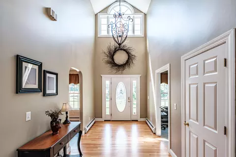 Entry Way - 114 Harding Bridge Rd, Gorham, ME 04038 photo 2 of 10