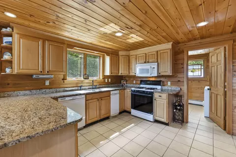 Kitchen - 98 Stevens Rd, Stoneham, ME 04231 photo 2 of 4