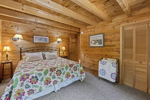 Bedroom - 98 Stevens Rd, Stoneham, ME 04231 photo 1 of 8