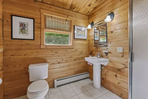 Bath - 98 Stevens Rd, Stoneham, ME 04231 photo 4 of 4