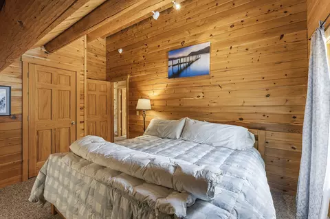 Bedroom - 98 Stevens Rd, Stoneham, ME 04231 photo 5 of 8