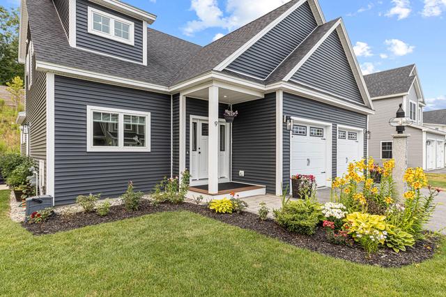 9 Waxwing Ln #48, Falmouth, ME 04105