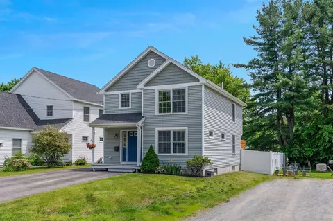 40 Thadeus St, South Portland, ME 04106