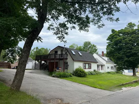60 Us-1, Verona Island, ME 04416
