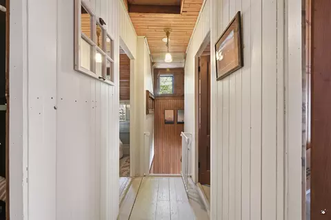 Entry Way - 33 Rough Ln, Belgrade, ME 04917 photo 5 of 7