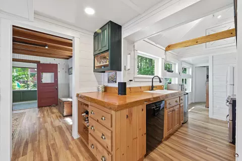 Kitchen - 33 Rough Ln, Belgrade, ME 04917 photo 2 of 3