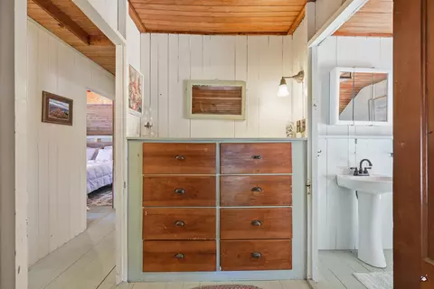 Entry Way - 33 Rough Ln, Belgrade, ME 04917 photo 7 of 7