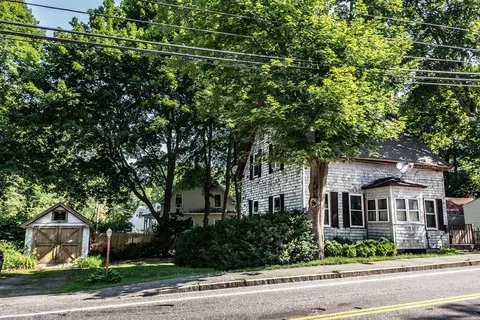 Exterior - 75 Richardson St, Bath, ME 04530 photo 11 of 15