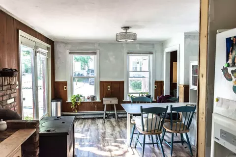 Dining - 75 Richardson St, Bath, ME 04530 photo 1 of 2