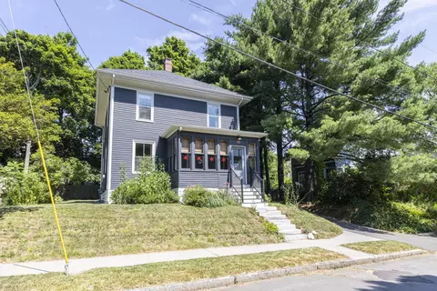 35 Washburn Ave, Portland, ME 04101