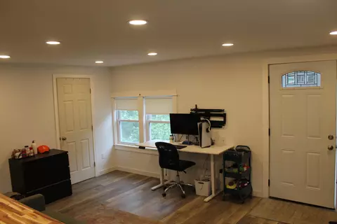 Entry Way - 4 Berrys Mill Rd, West Bath, ME 04530 photo 1 of 2