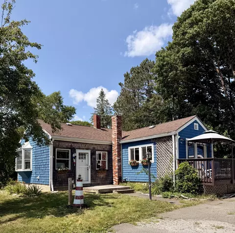 333 Old County Rd, Rockland, ME 04841
