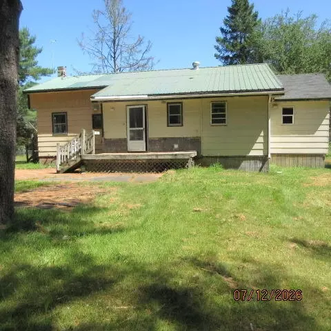 24 Currier Dr, Hermon, ME 04401