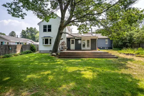 23 Spring St, South Portland, ME 04106