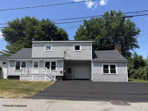 27 Flanders St, Auburn, ME 04210