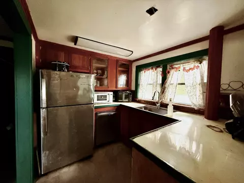 Kitchen - 42 Capri St, Brewer, ME 04412 photo 3 of 3