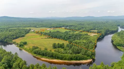 697 Sokokis Ave, Limington, ME 04049