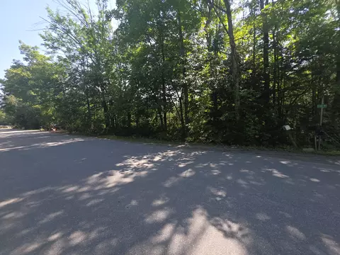 tbd Pond Rd, Saint Albans, ME 04971