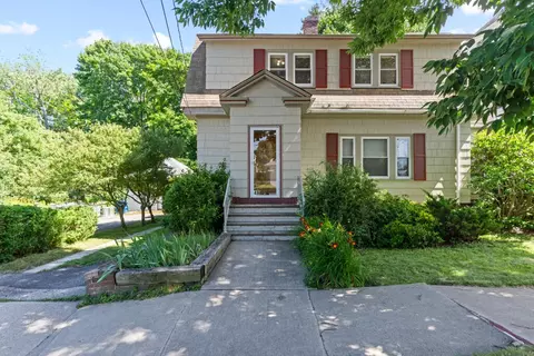 48 Belmont St, Portland, ME 04101