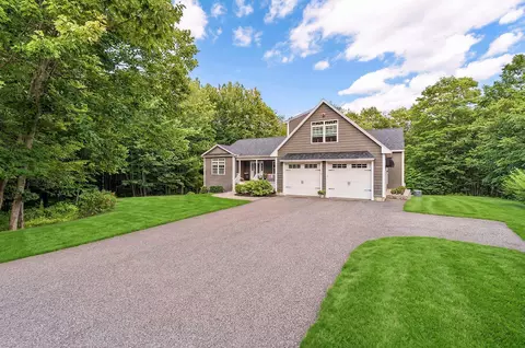 100 Higgins Dr, Wells, ME 04090