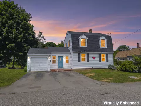 Exterior - 5 Pine St, Augusta, ME 04330 photo 2 of 5