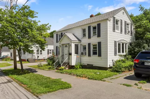 203 Grove St, Bangor, ME 04401