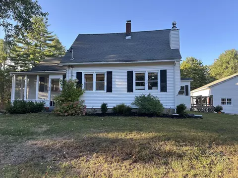 34 Mine Rd, Auburn, ME 04210